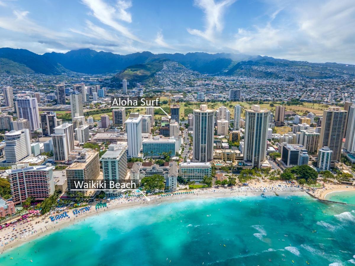 هونولولو Aloha Vibes Await! Stylish Condo At Aloha Surf - Mountain And City Views المظهر الخارجي الصورة